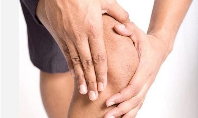 ako odlíšiť artritídu kolenného kĺbu od artrózy